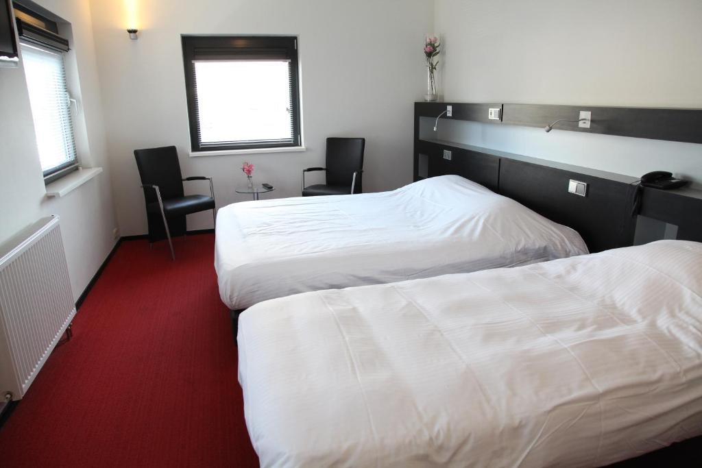 Stads Hotel Boerland Emmen Zimmer foto